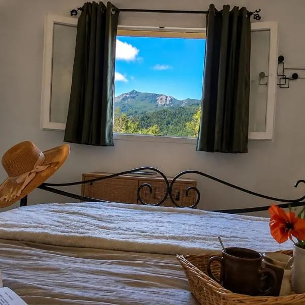 Poggio-Marinaccio में, होटल Mini-maison indépendante vue montagne- Corse