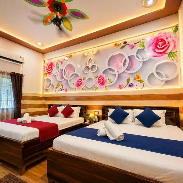 K D Dham Hotel- Near Prem Mandir & Iskcon Temple Vrindavan, hótel í Vrindāvan