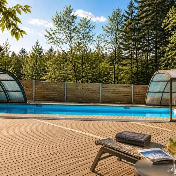 JODLOVA Resort & Spa - luksusowe domki z krytym basenem, sauną i jacuzzi, Hotel in Odargowo