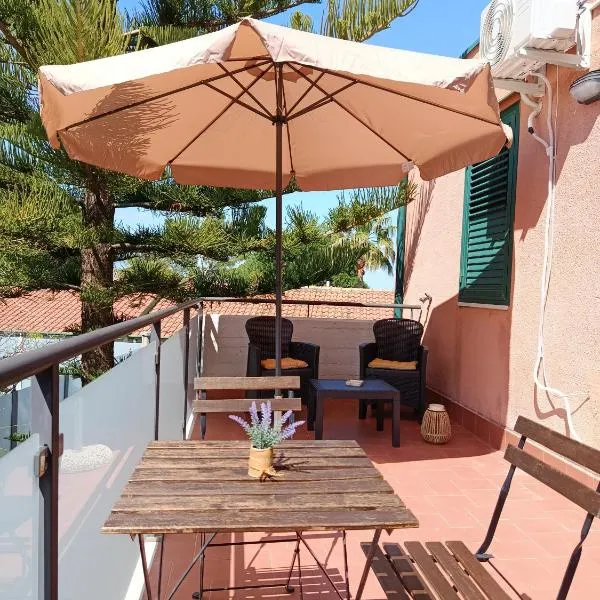 Les calanques Audeandeb, hotel a Agnone Bagni