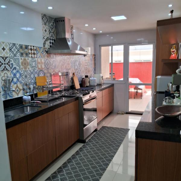 Show de apartamento na Praia do Morro - Guarapari - 3Q - Área externa com churrasqueira - 2 vagas garagem - Wifi - 100m da praia - ar condicionado - Foto 4