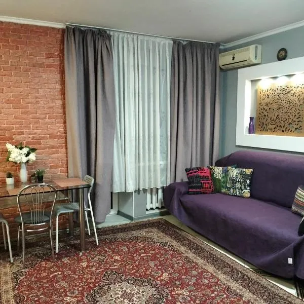 Apartment on 8 Marta, hotel in Mykolaiv