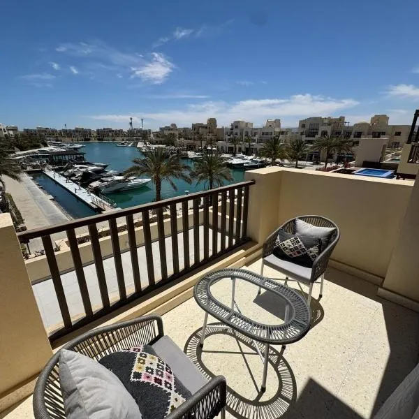 El Gouna Fanadir Marina 2-Bedroom Sleeps 4-6 Persons, Hotel in El Gouna
