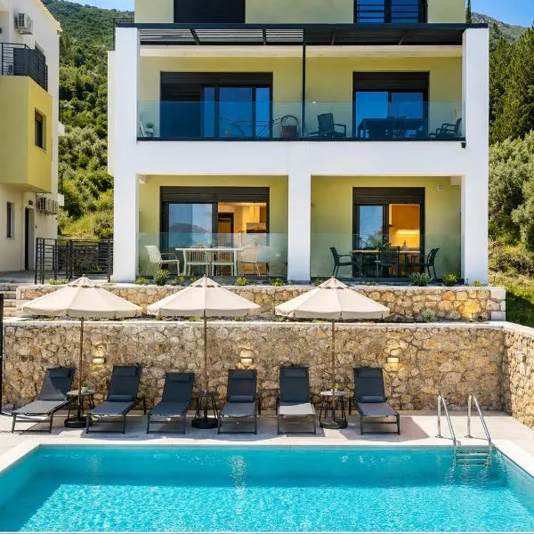 Charisma apartments, hotel a Nikiana
