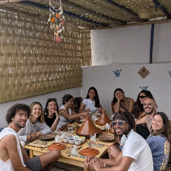 Emallayan Hostel, hotel a Imsouane