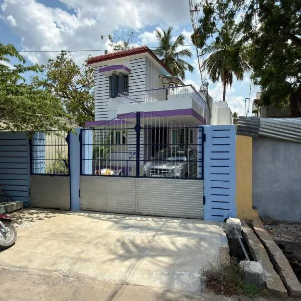 AKSHARAN COTTAGE, TIRUVANNAMALAi, hotel i Tiruvannamalai