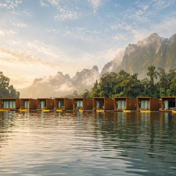 360 issara Floating Resort, hotel Bancsieokóban