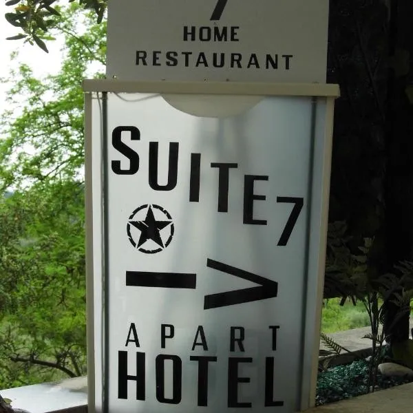 Suite 7 &Home Restaurant, viešbutis mieste Paglieta