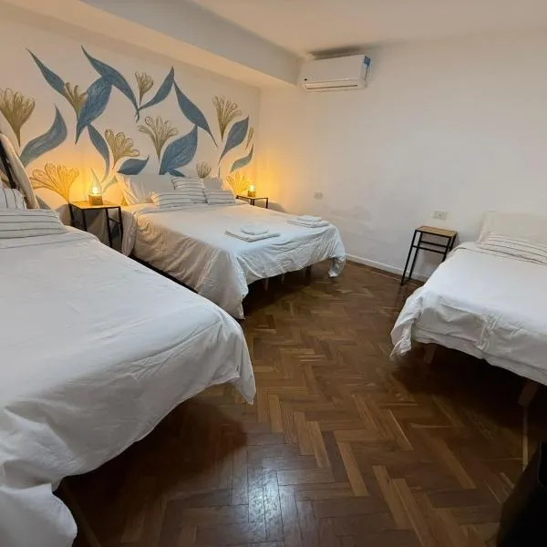 Clivias Hostel – hotel w mieście Salta