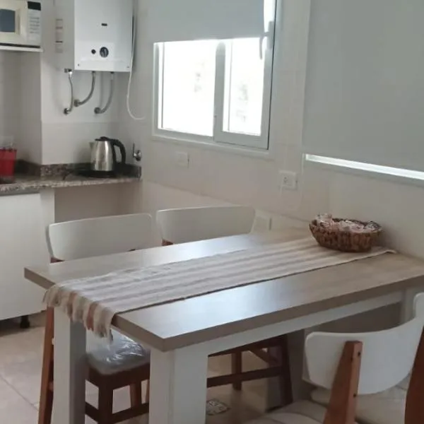 Pleno Centro, hotelli kohteessa Viedma