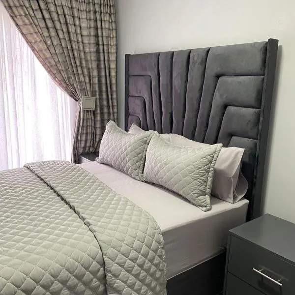 Smileys accomodation,Standerton的飯店