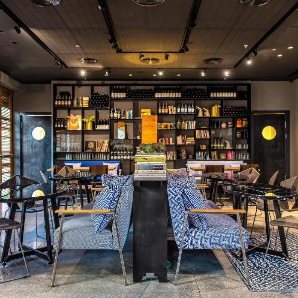 Bezalel Hotel - an Atlas Boutique Hotel, hótel í Jerúsalem