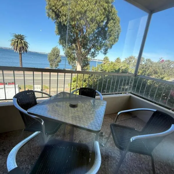 Blue Boat House View, hotel sa Perth