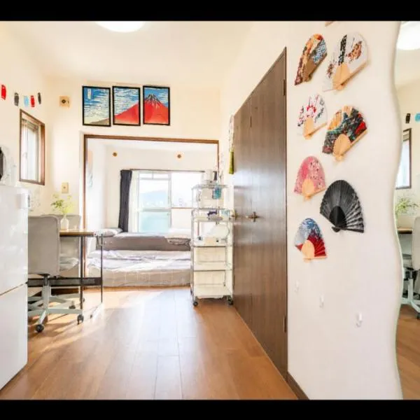 skyroom 太宰府 無料駐車場, hotel v destinaci Dazaifu