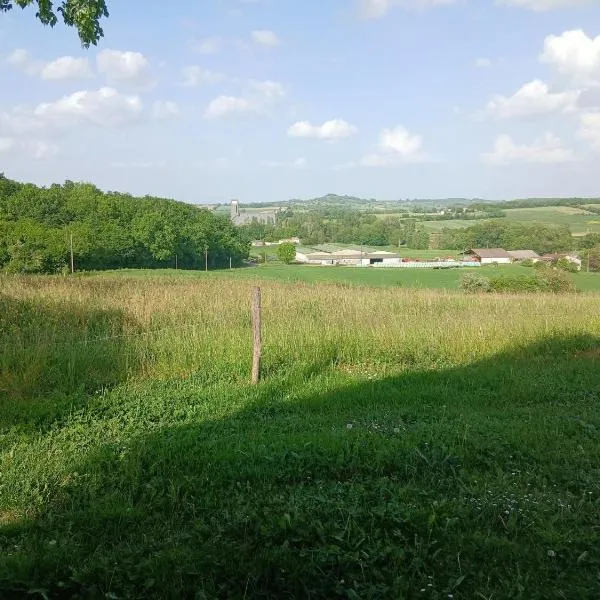 Gite de Labarraque, hotell i Monbahus