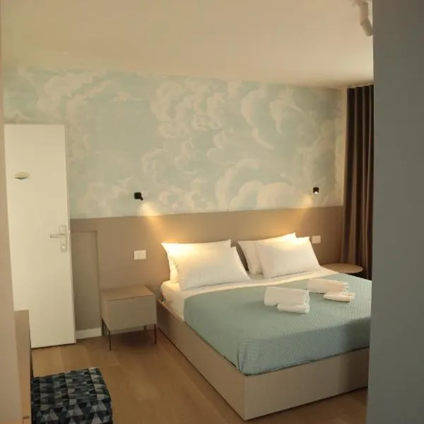 TAU Rooms Srl, Hotel in Tricesimo