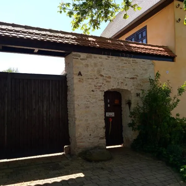 Ferienwohnung Saalekoje, ξενοδοχείο σε Halle an der Saale