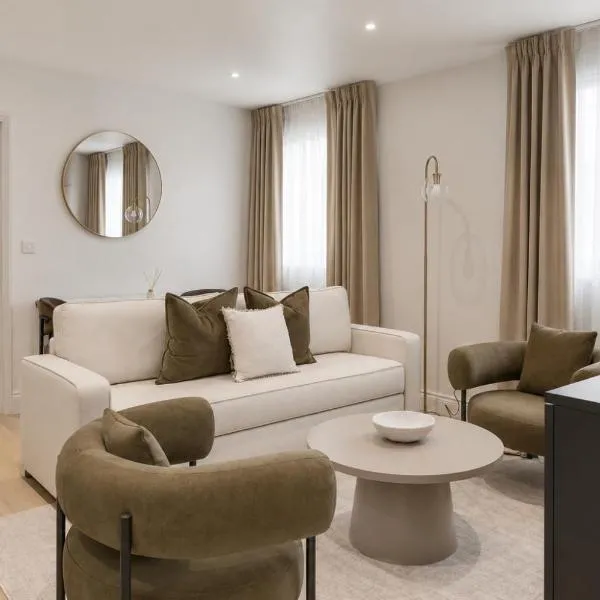 New Stunning & Stylish 1BR Flats - City Centre Near High Street, Hotel in Southend-on-Sea