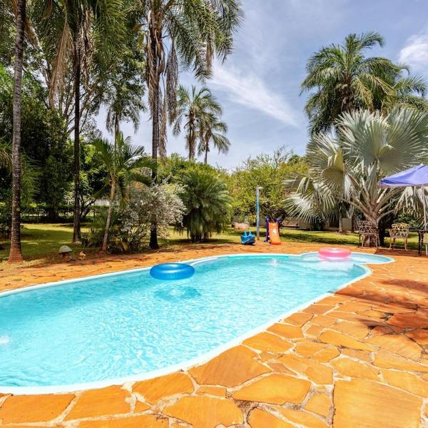 Chácara Piscina Climatizada e Lareira 5 min Goiânia!