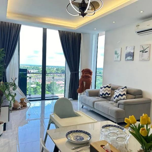 Hanns&KingBed&WIFI&Pool& Parking&Sauna&Sunshine Classic Comfort Homstay, khách sạn ở Sibu