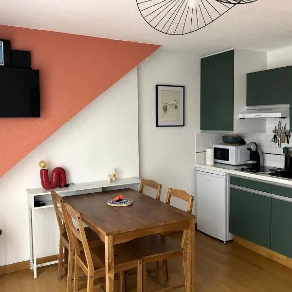 Studio centre ville - 5min de la plage, hotel v destinaci Neufchâtel-Hardelot