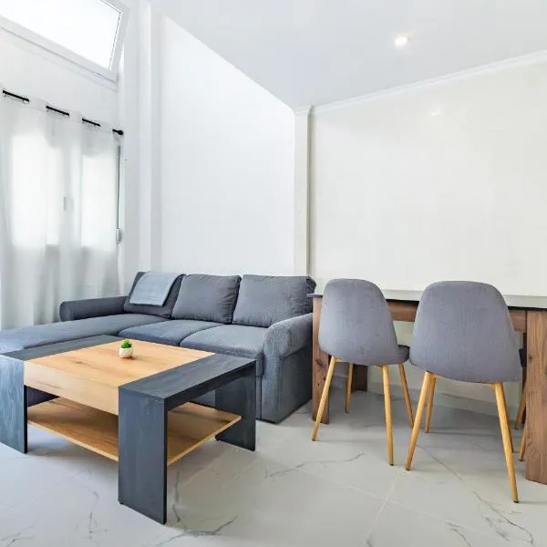 Casa Marina & Kledi Lofts, ξενοδοχείο στο Πολύχρονο