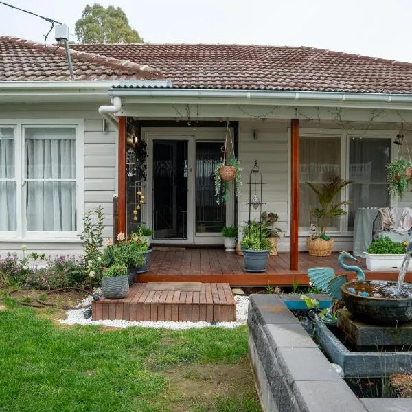 High Garden Sleeps 12 No cleaning fee Pets welcome, hotel di Echuca