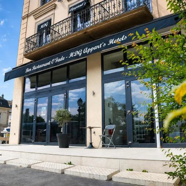 HDG Hôtel Gare de L'Isle Adam Appart's Hotel, hotel sa Parmain