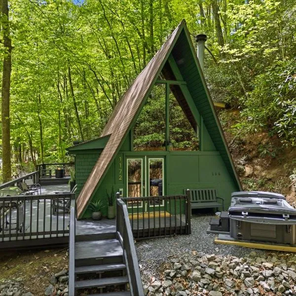 A frame chalet close to National Park and OBER, hotel v destinaci Gatlinburg