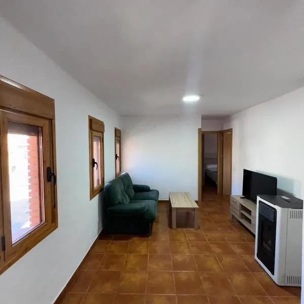 Apartamento Rural Vacacional, hotel em Huesa del Común