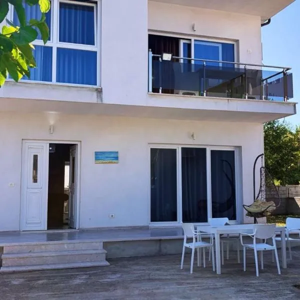 Vila 007, Hotel in Velipoja