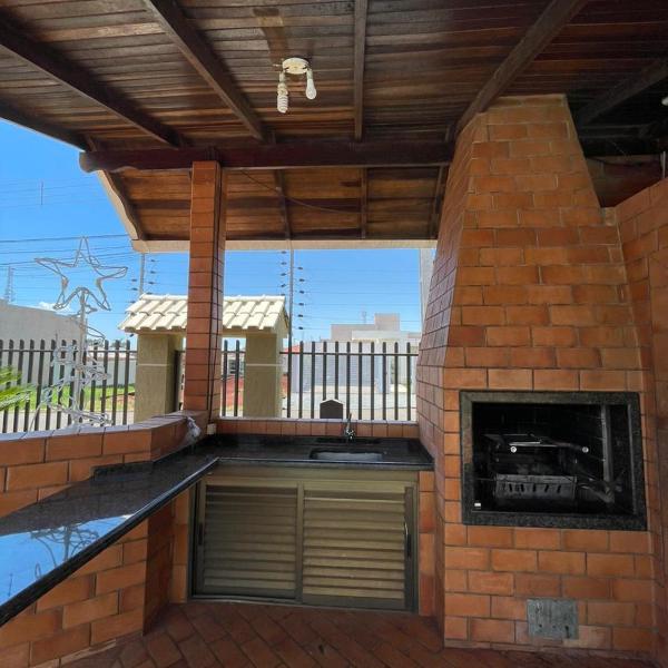 Ótima casa 3 quartos, piscina, bem localizada - Foto 5