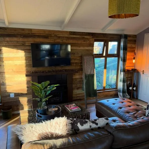Woodside Lodge, Weybourne, Holt, hotel i Weybourne