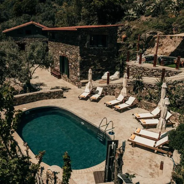 Ellafos Traditional Living-Elafonisi Couples Retreat, מלון באלאפוניסי