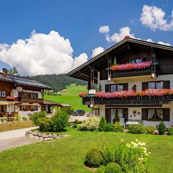 Gästehäuser Schwemmbauer, hotel sa Reit im Winkl