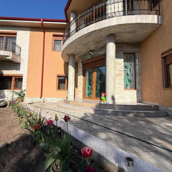 Casa Cristian Techirghiol, hotel em Techirghiol