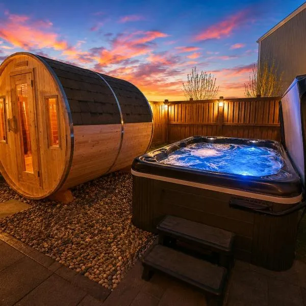 Edmonton में, होटल Urban Utopia - Hot Tub - Sauna - BBQ - Firetable - Garage - AC