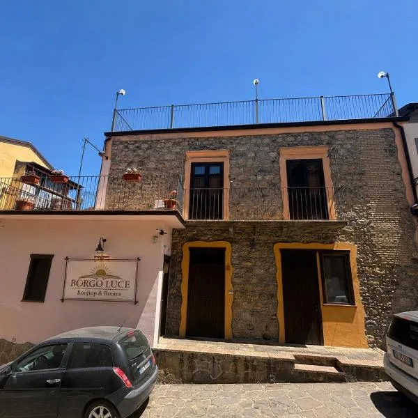 Borgo Luce - Rooftop and Rooms, hotel a Francavilla Marittima