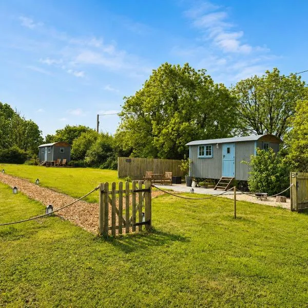 St. Kew Shepherd Huts, hotell i Wadebridge