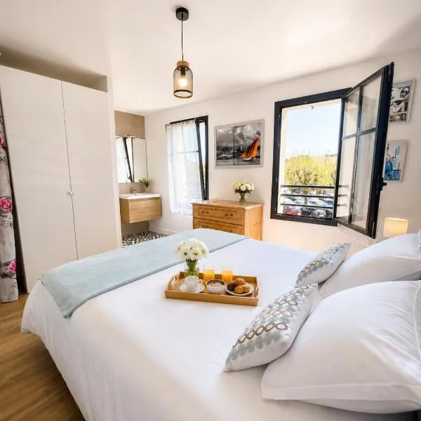 Viesnīca Plein centre Auray - Grand duplex 2 suites avec terrasse ensoleillée pilsētā Orē