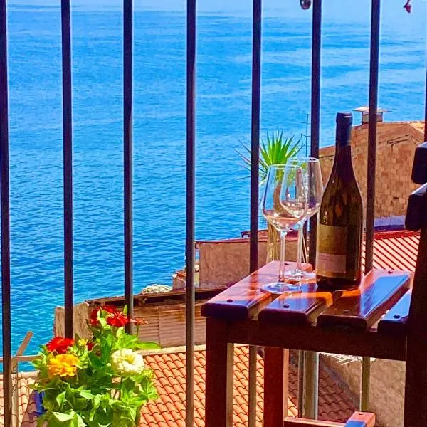 La Locandiera affittacamere: Scilla'da bir otel
