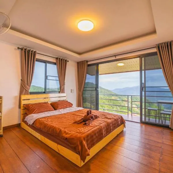 Raisuayang, hotel em Mon Jam