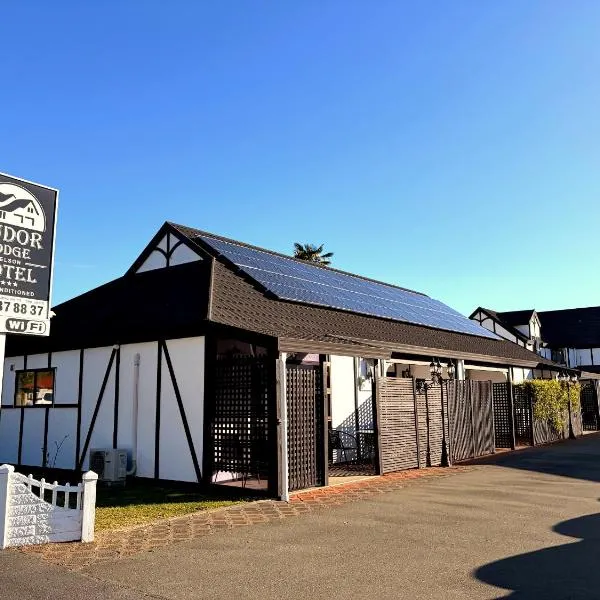 Tudor Lodge Motel, hotel em Nelson