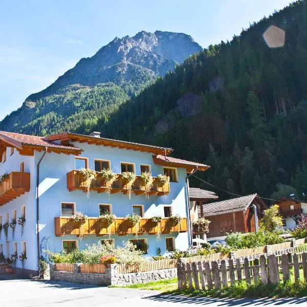 Tirolerhof - Appartementhaus, hotel v destinaci Kaunertal