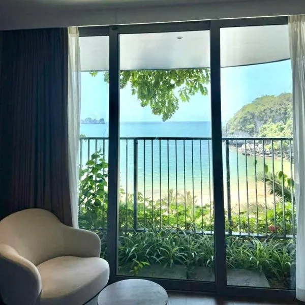 Flamingo Cát Bà Resort Tự Doanh, hotel in Cat Ba