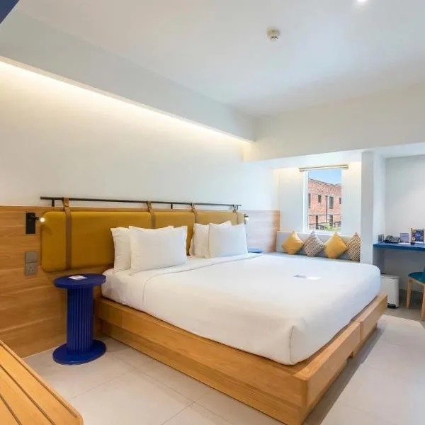 Sevn Legian: Legian şehrinde bir otel