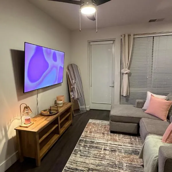 Modern Luxury Dream Stay In Midtown ATL, hotel in Atlanta