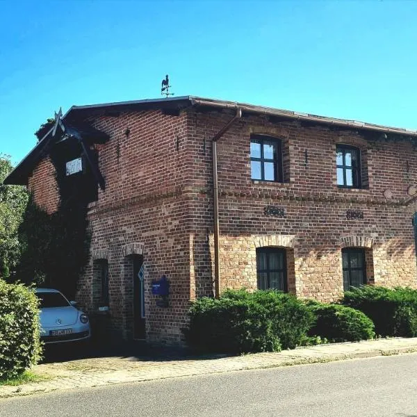 Fewos Storchenhof am Kummerower See, hotel v mestu Meesiger