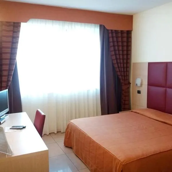 Hotel Panorama, hotel Cambianóban
