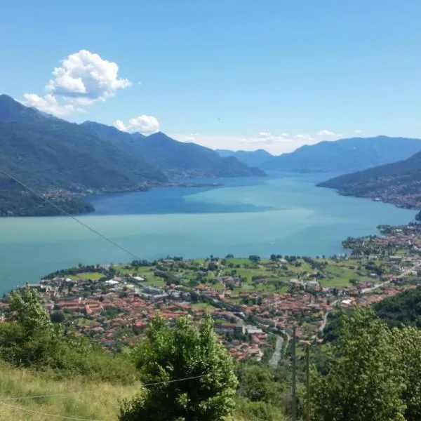 Agriturismo Nona Rosa, hotelli kohteessa Gravedona